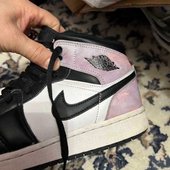 Air Jordan - Picture 6 of 8